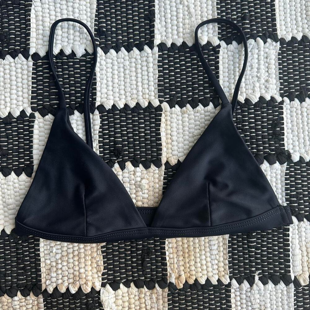 Basic Black Bikini Top - XS